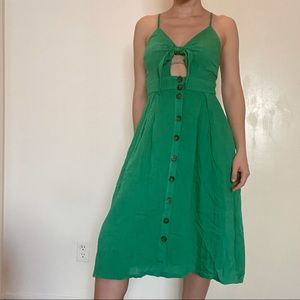 Lulu’s Kelly Green Midi Dress - size XS